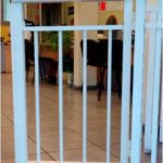 POR1.1-portillon-un-vantail-samir-menuiserie-martinique-2 POR1.1-portillon-un-vantail-samir-menuiserie-martinique-2